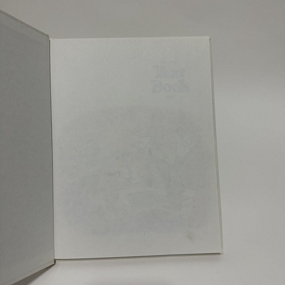 Disney's Year Book 1997 - Children's Hardcover (Wonderful World of Reading) - Picture 11 of 13